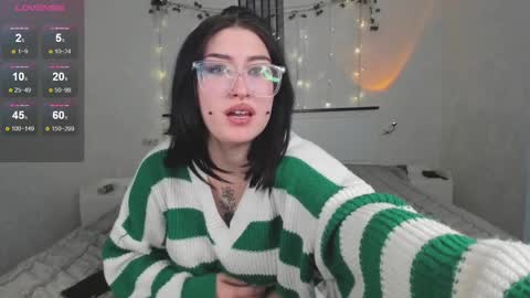 Aylin  online show from February 26, 2025, 8:04 am