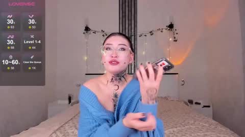 Aylin  online show from March 3, 2025, 2:15 pm