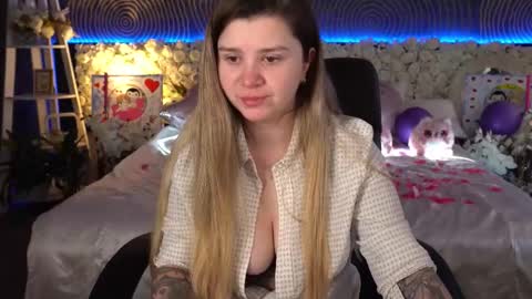 amellymillyy online show from March 11, 2026, 7:03 am