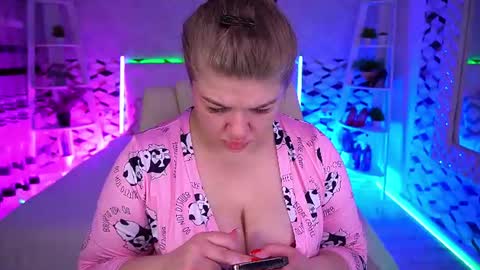 Alina online show from June 13, 2026, 12:25 pm