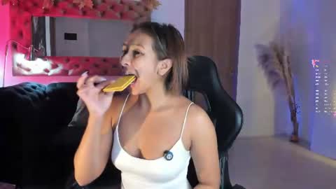          online show from June 22, 2026, 12:46 pm