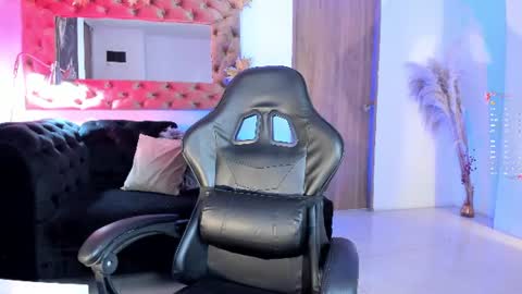          online show from June 23, 2026, 12:58 pm