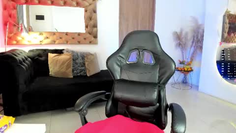          online show from July 29, 2026, 12:58 pm