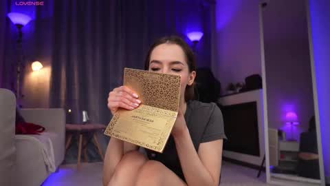 Amy  online show from March 8, 2026, 2:59 am