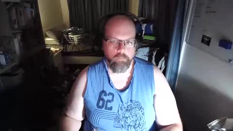 Snapshot of amf_1982 chatting on December 5, 2025, 11:19 am Andy online show from December 5, 2025, 11:19 am