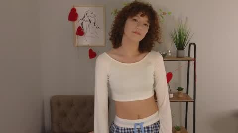 Alivia online show from May 24, 2026, 10:09 am