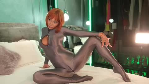 Ami online show from September 10, 2025, 2:50 pm