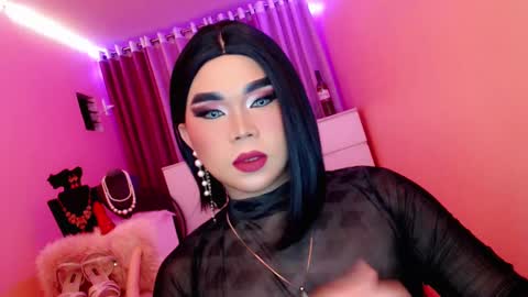 Snapshot of amiadoll chatting on February 26, 2025, 12:47 pm Queen Mireska online show from February 26, 2025, 12:47 pm