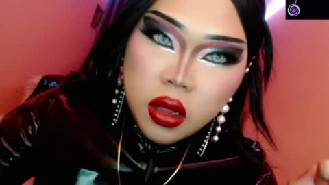Queen Mireska online show from June 12, 2026, 1:10 pm