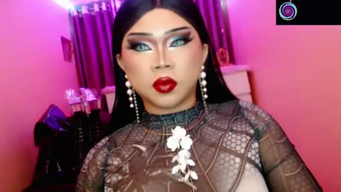 Queen Mireska online show from July 6, 2026, 4:53 pm
