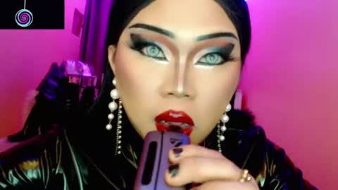 Queen Mireska online show from July 8, 2026, 5:50 pm
