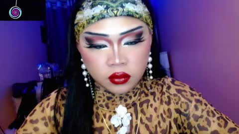 Queen Mireska online show from July 28, 2026, 6:20 pm