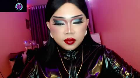 Queen Mireska online show from July 29, 2026, 5:00 pm