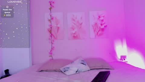 Snapshot of amiiclark chatting on June 4, 2026, 7:09 pm AmiiClark online show from June 4, 2026, 7:09 pm