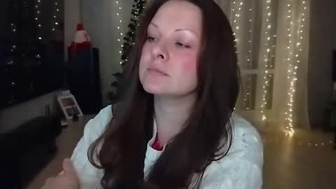 Snapshot of amilafran chatting on January 12, 2026, 7:52 pm Mila online show from January 12, 2026, 7:52 pm