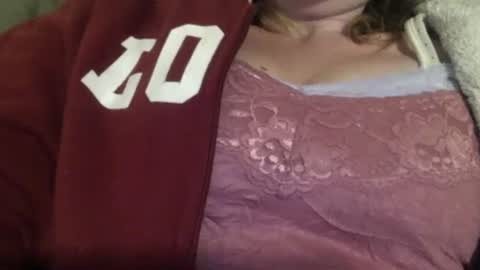 amileamariestar online show from December 3, 2024, 12:35 am