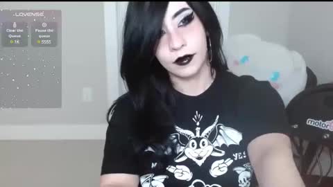 amilust online show from March 9, 2025, 4:55 pm