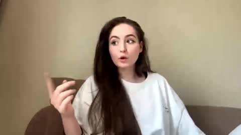 Emily Carter online show from April 21, 2026, 4:30 am