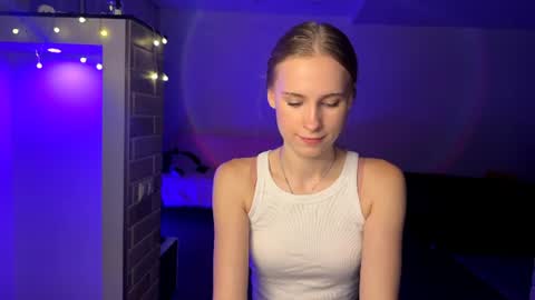 Amily online show from July 19, 2026, 6:55 pm