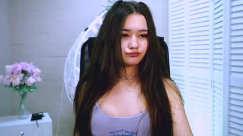 AmiMeow  online show from April 20, 2026, 11:57 am