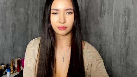 Amina online show from December 5, 2024, 12:55 pm