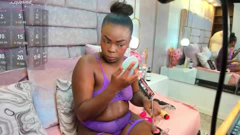 Amina online show from November 21, 2025, 10:41 pm