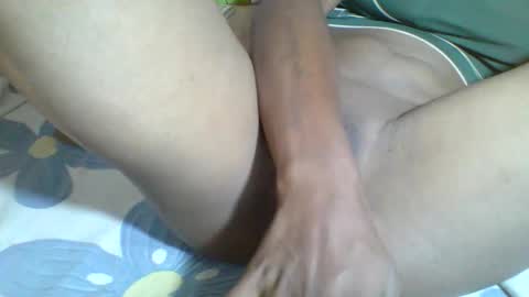 aminah01 online show from April 23, 2026, 7:41 am
