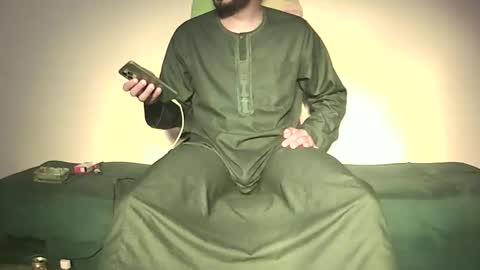 Snapshot of amir_elaraby chatting on November 23, 2025, 6:24 am Amir online show from November 23, 2025, 6:24 am