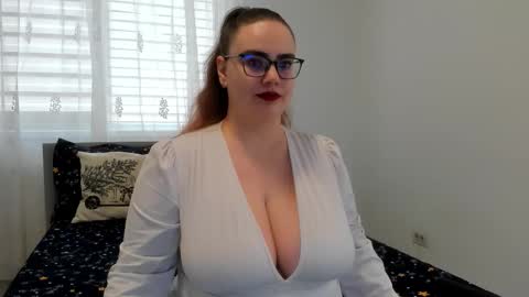 Amira Vyxen online show from March 2, 2026, 9:49 am