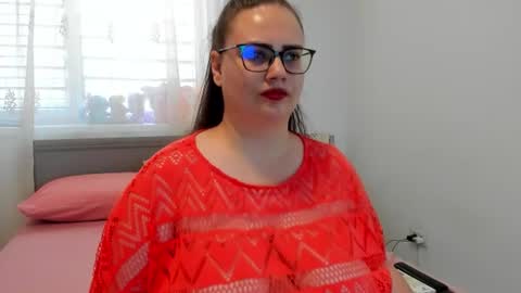 Snapshot of amiravyxen chatting on July 28, 2026, 11:17 am Amira Vyxen online show from July 28, 2026, 11:17 am