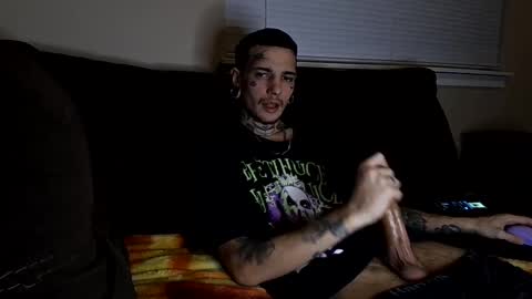 Snapshot of amiri_sweater chatting on March 11, 2025, 12:28 pm amiri_sweater online show from March 11, 2025, 12:28 pm