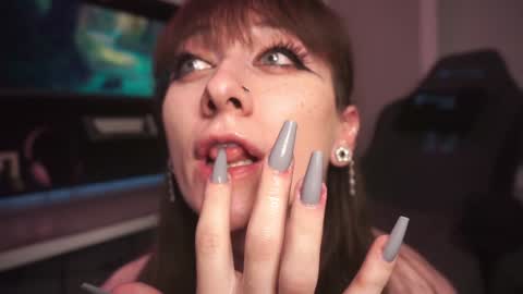   Am-er-in online show from January 8, 2025, 6:09 am