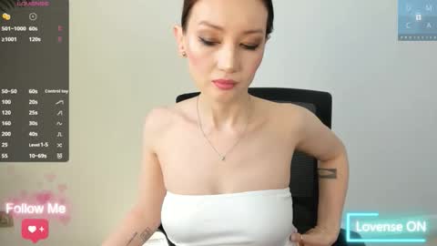 amiwong online show from April 26, 2026, 4:54 am