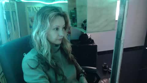 Paula D online show from February 18, 2025, 3:43 pm