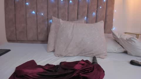 Amber online show from December 17, 2025, 6:14 pm