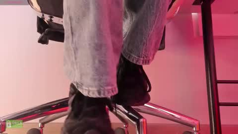 Snapshot of ammeliaa_ chatting on November 29, 2025, 5:10 am Amelia online show from November 29, 2025, 5:10 am