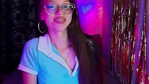 Snapshot of ammeliejoy chatting on December 4, 2025, 2:21 am Ammelie online show from December 4, 2025, 2:21 am