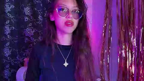 Snapshot of ammeliejoy chatting on December 22, 2025, 11:24 pm Ammelie online show from December 22, 2025, 11:24 pm