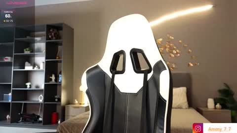 Snapshot of ammy_cumwme chatting on September 30, 2025, 10:09 am Ammy dont forget to thumbs up me online show from September 30, 2025, 10:09 am