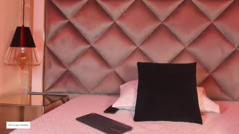 Snapshot of ammy_durand chatting on January 16, 2025, 7:10 pm ammy durand online show from January 16, 2025, 7:10 pm