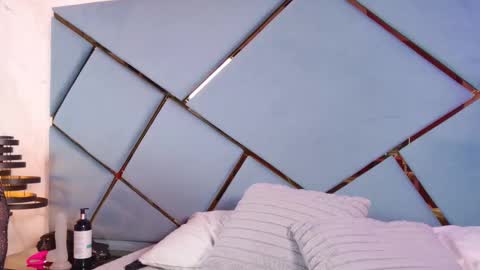 Snapshot of ammy_durand chatting on October 17, 2025, 7:16 pm ammy durand online show from October 17, 2025, 7:16 pm