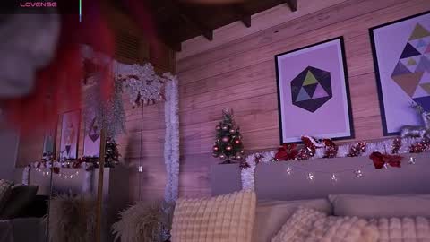 Ammy Scott  online show from December 14, 2025, 7:29 pm