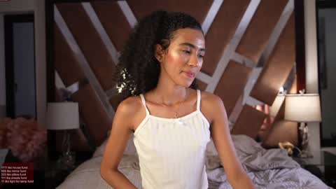 Snapshot of amnie_ chatting on January 11, 2025, 5:41 am RETURN 30TH 100 explicit on online show from January 11, 2025, 5:41 am