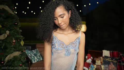 Snapshot of amnie_ chatting on December 15, 2025, 10:58 pm RETURN 30TH 100 explicit on online show from December 15, 2025, 10:58 pm