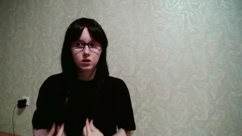 Snapshot of amomira chatting on November 4, 2025, 1:59 am Amomira online show from November 4, 2025, 1:59 am