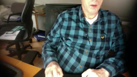 Amor2200 online show from February 24, 2025, 12:16 pm