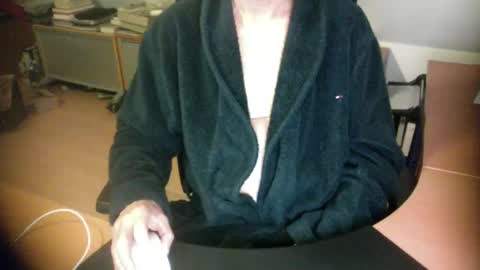 Amor2200 online show from March 14, 2026, 11:21 pm