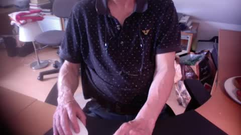 Amor2200 online show from June 30, 2026, 10:38 am
