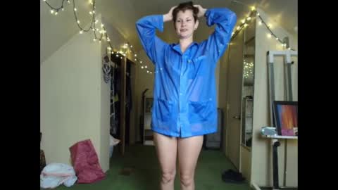 Snapshot of amoramystic chatting on October 3, 2025, 3:36 am Amora Mystic online show from October 3, 2025, 3:36 am