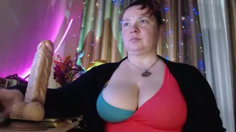Snapshot of amorelara chatting on June 6, 2026, 4:01 pm amorelara online show from June 6, 2026, 4:01 pm